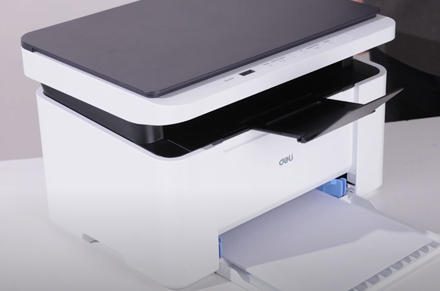 종이 피드 및 전원 켜기